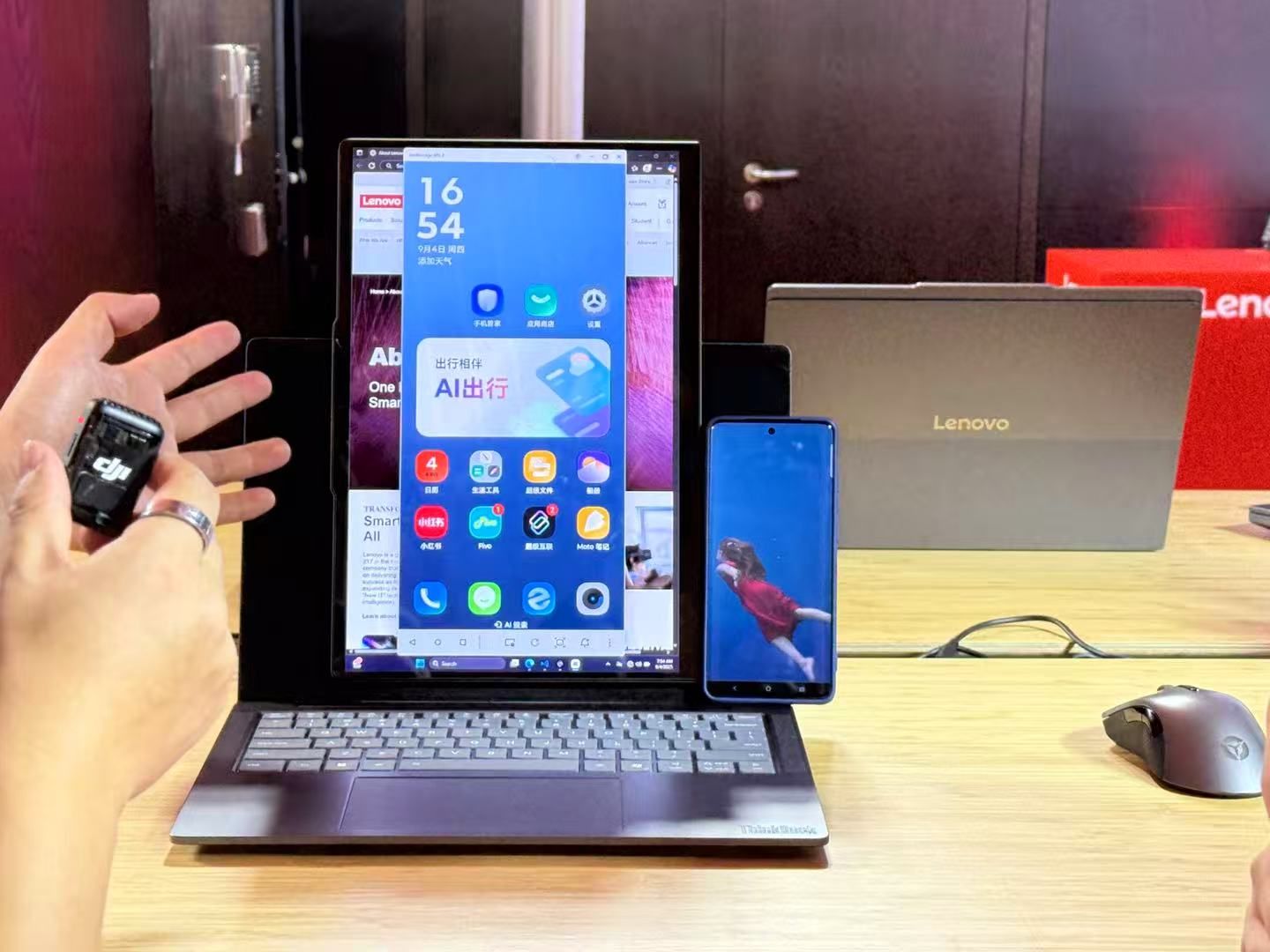 可以在横屏竖屏间切换的PC 摄影/刘佳